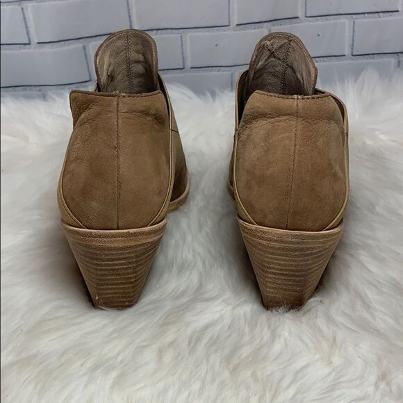 Eileen Fisher Sienna Suede Tan Booties Size 9 - Picture 3 of 8